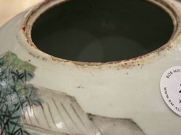 Quatre vases en porcelaine de Chine qianjiang cai, 19/20&egrave;me